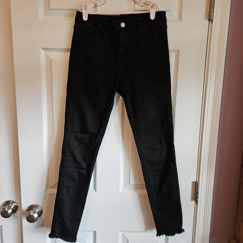 VGUC John Galt Skinny black jean frayed bottom hem Size‎ Medium Brandy Melville